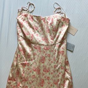 Stunning WAYF Nordstrom dress- Floral Coral - Maxi, Slip